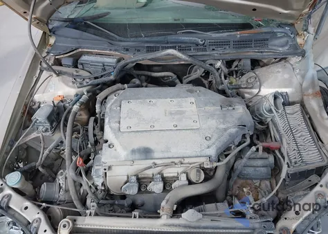 2001 Acura Tl 3.2 (A5) z USA, uszkodzony, nr VIN 19UUA56651A001648